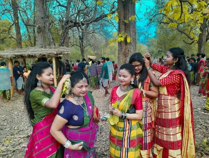 c50de33f51855db2a53b48aeae2d43f9